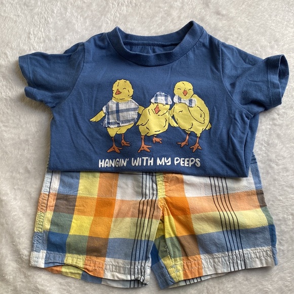 First Impressions “Hanging with my peeps” outfit bundle 24M - Picture 2 of 15